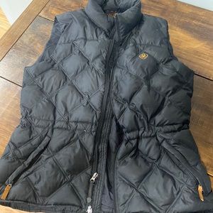 Ariat black vest Large